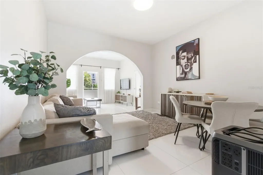 56 Calle F Krug Condado San Juan PR 00907