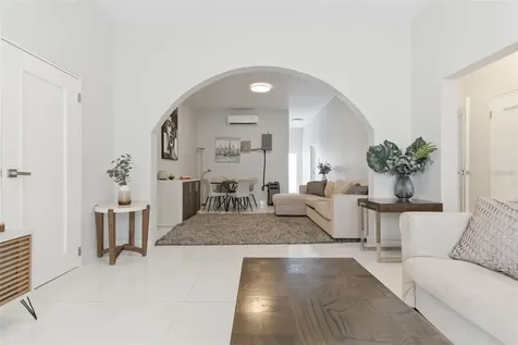 56 Calle F Krug Condado San Juan PR 00907
