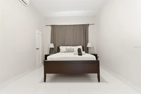 56 Calle F Krug Condado San Juan PR 00907