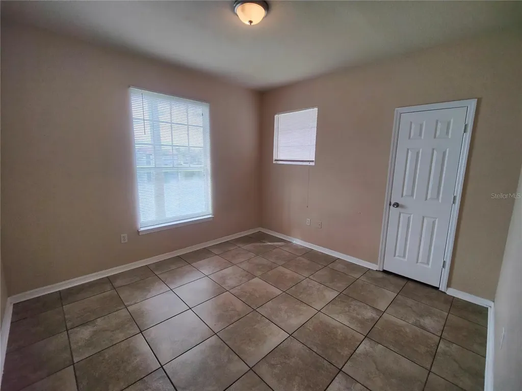 3737 Castle Pines Lane Orlando FL 32839