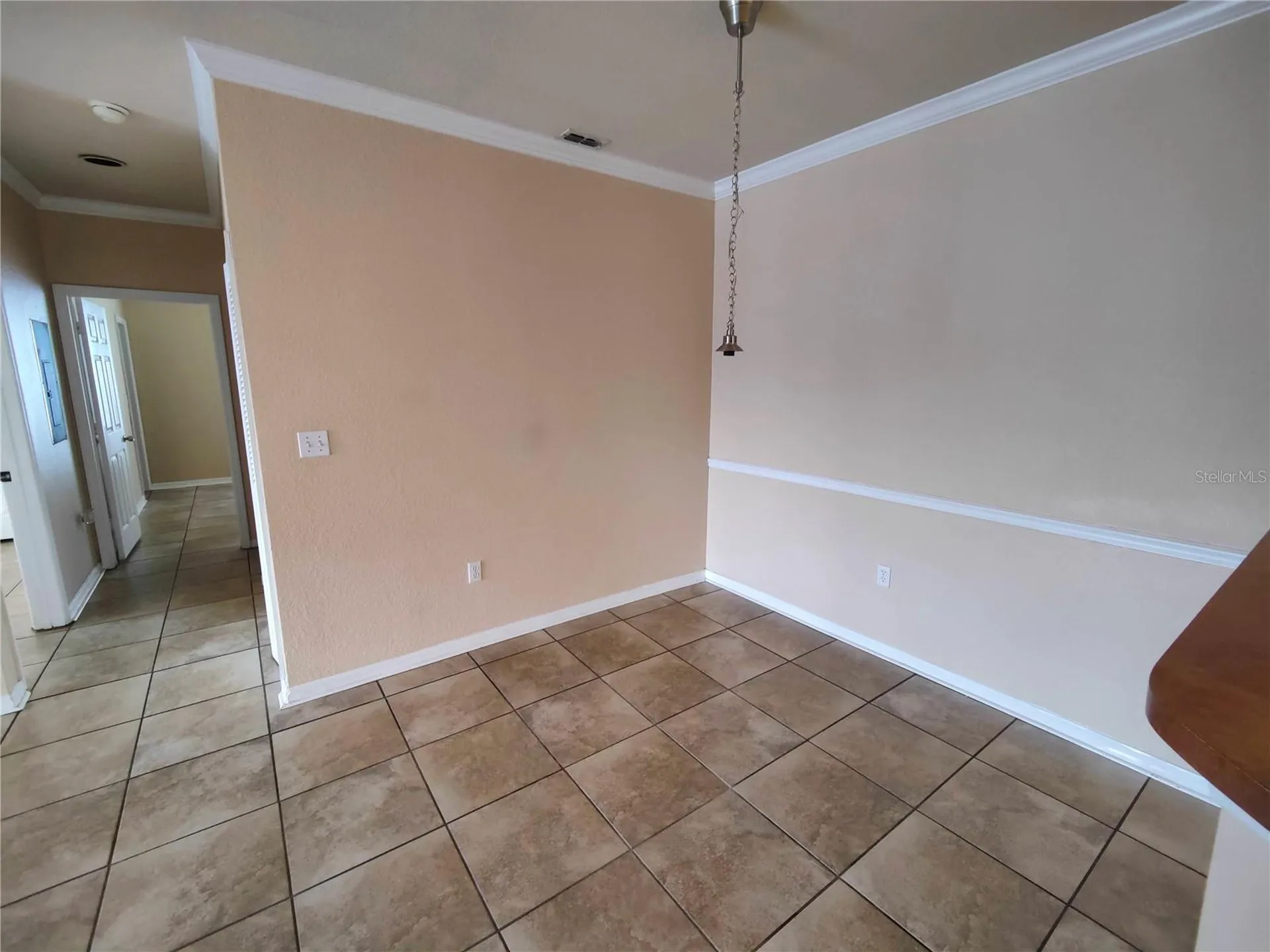 3737 Castle Pines Lane Orlando FL 32839