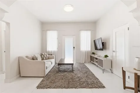 56 Calle F Krug Condado San Juan PR 00907