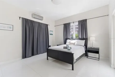 56 Calle F Krug Condado San Juan PR 00907