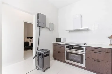 56 Calle F Krug Condado San Juan PR 00907