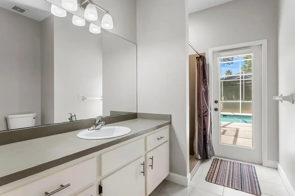 9337 Wellington Park Circle Tampa FL 33647