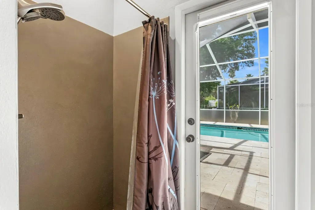 9337 Wellington Park Circle Tampa FL 33647