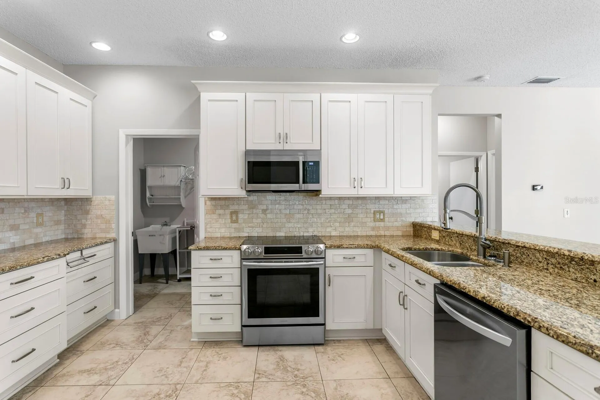 9337 Wellington Park Circle Tampa FL 33647