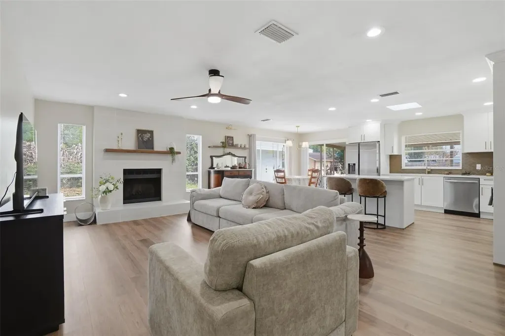 6145 Mary Lynn Court Orlando FL 32807