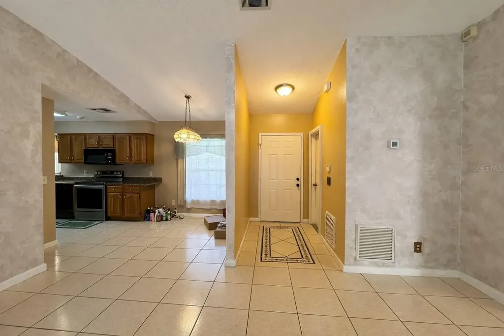1108 Dartford Drive Kissimmee FL 34758