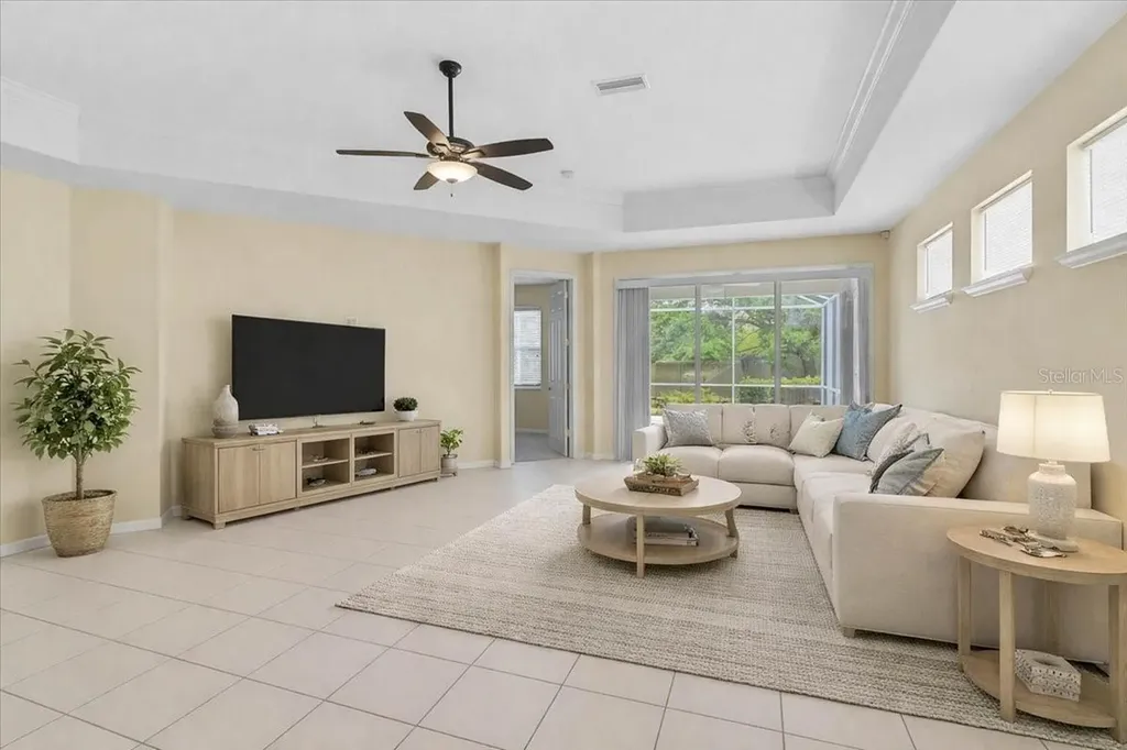4345 Callista Lane Sarasota FL 34243