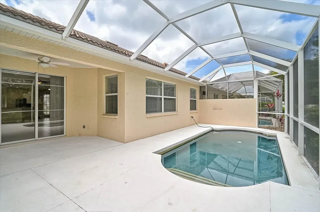 4345 Callista Lane Sarasota FL 34243