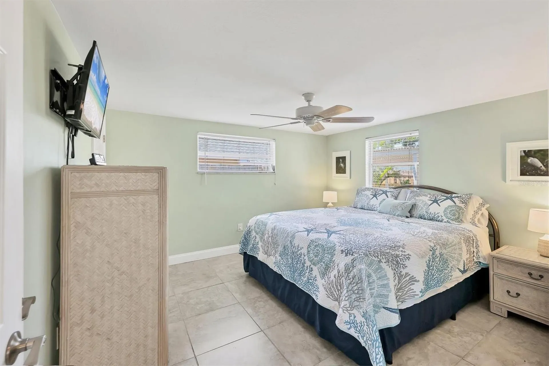 39 1st Avenue Englewood FL 34223