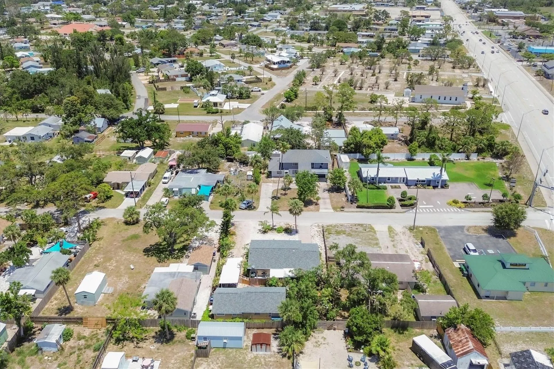 39 1st Avenue Englewood FL 34223