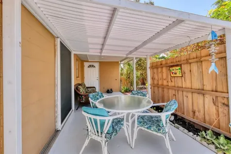 39 1st Avenue Englewood FL 34223
