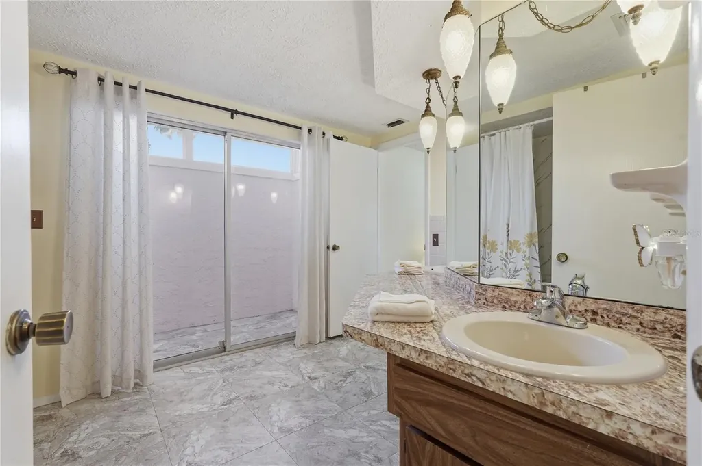 9135 Farmington Lane Port Richey FL 34668