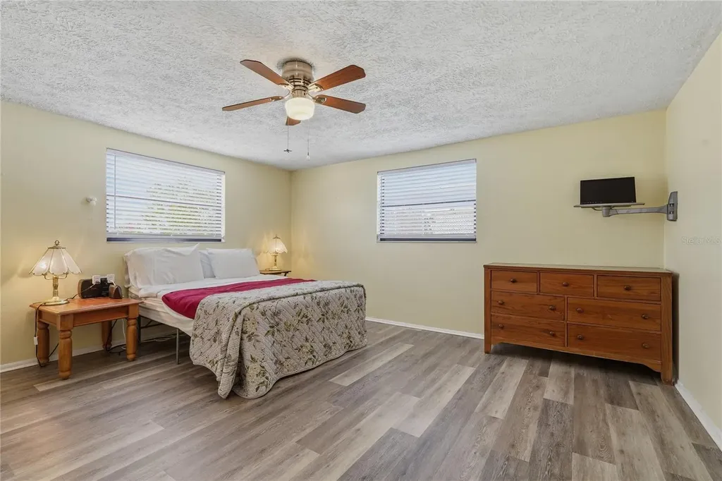 9135 Farmington Lane Port Richey FL 34668
