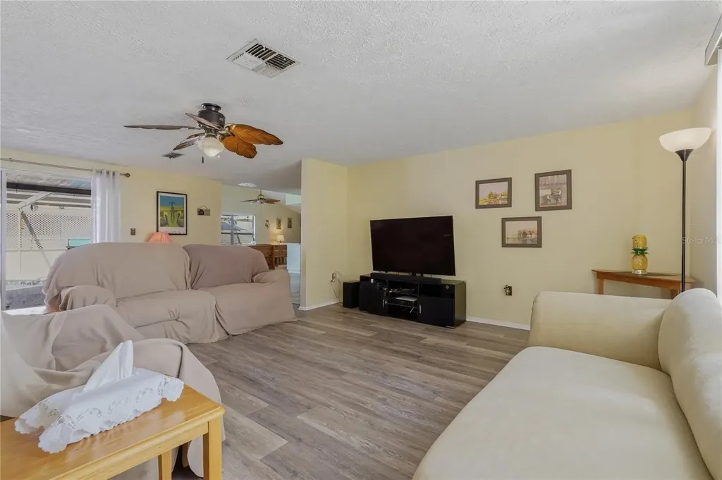 9135 Farmington Lane Port Richey FL 34668