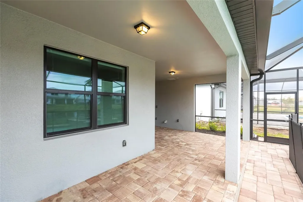 5658 Silverside Pine Court Bradenton FL 34211