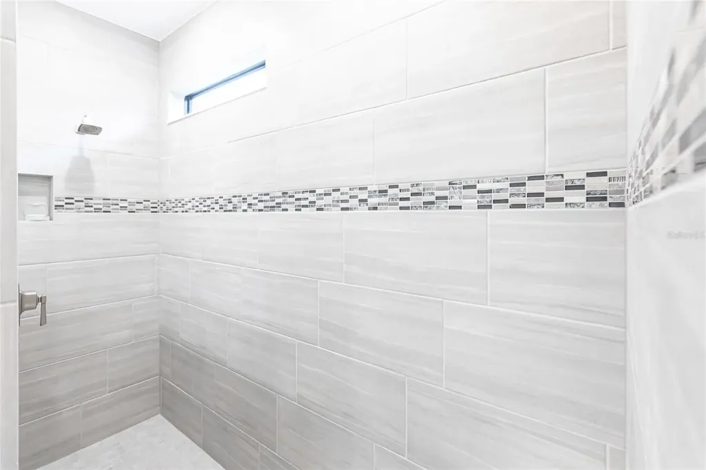 5658 Silverside Pine Court Bradenton FL 34211