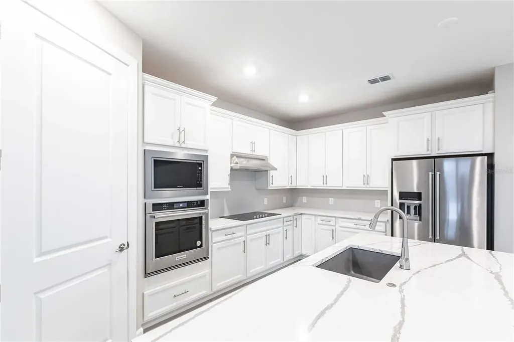 5658 Silverside Pine Court Bradenton FL 34211
