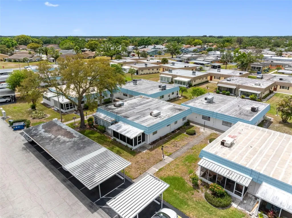 1801 Bedford Lane Sun City Center FL 33573