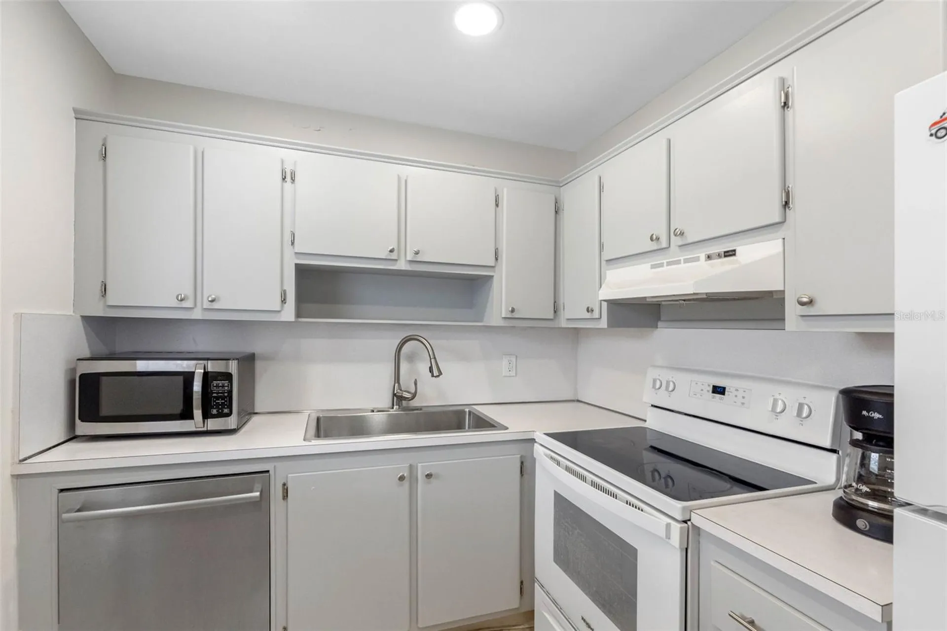 1801 Bedford Lane Sun City Center FL 33573