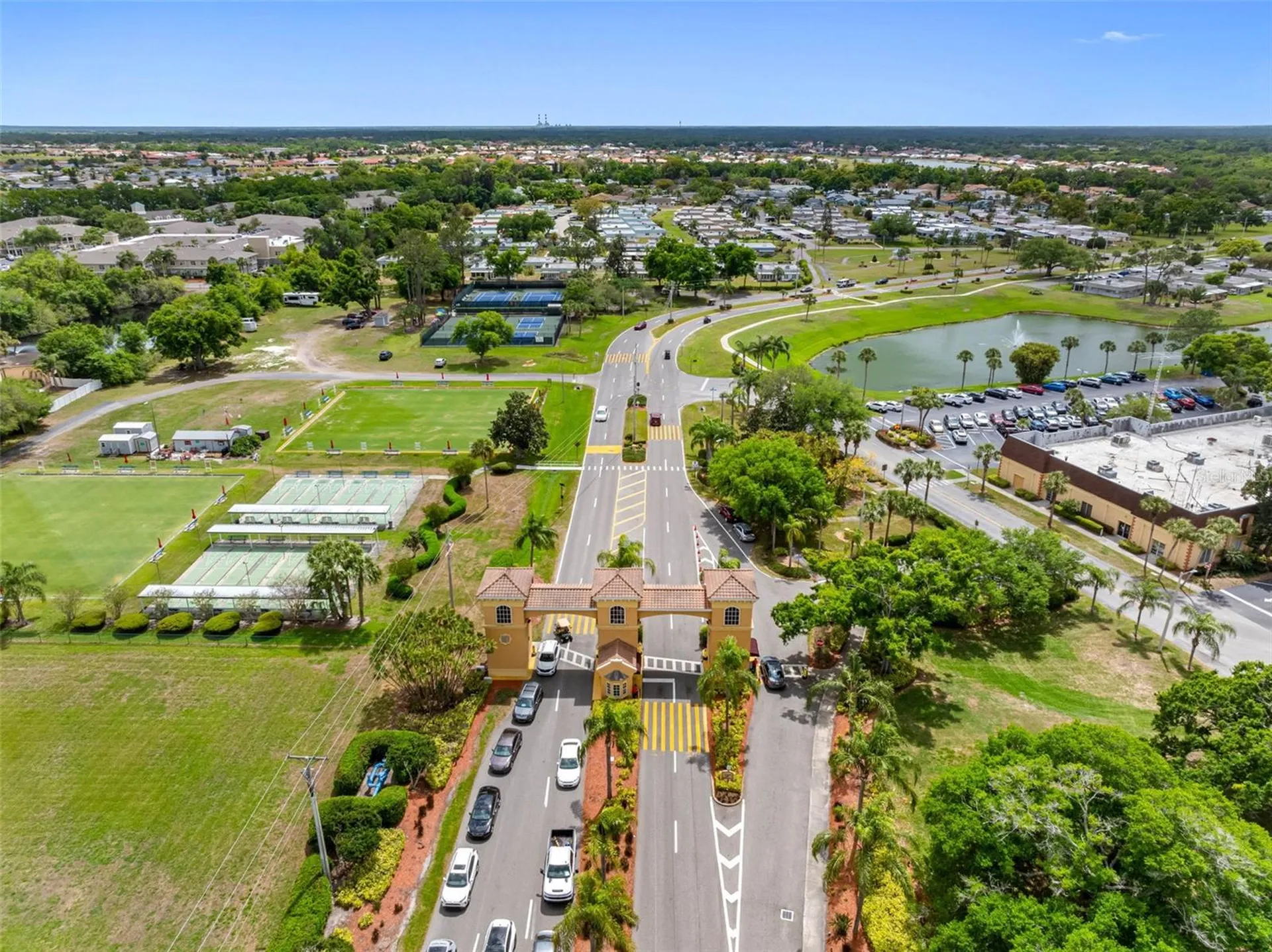 1801 Bedford Lane Sun City Center FL 33573