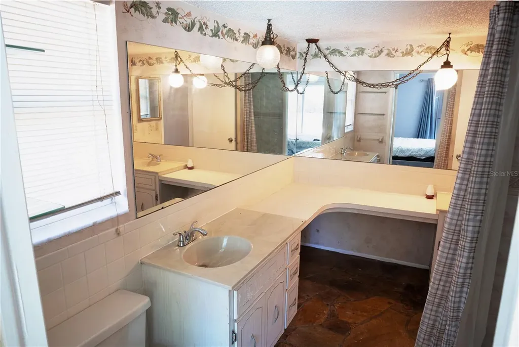 9939 Woodridge Court Port Richey FL 34668