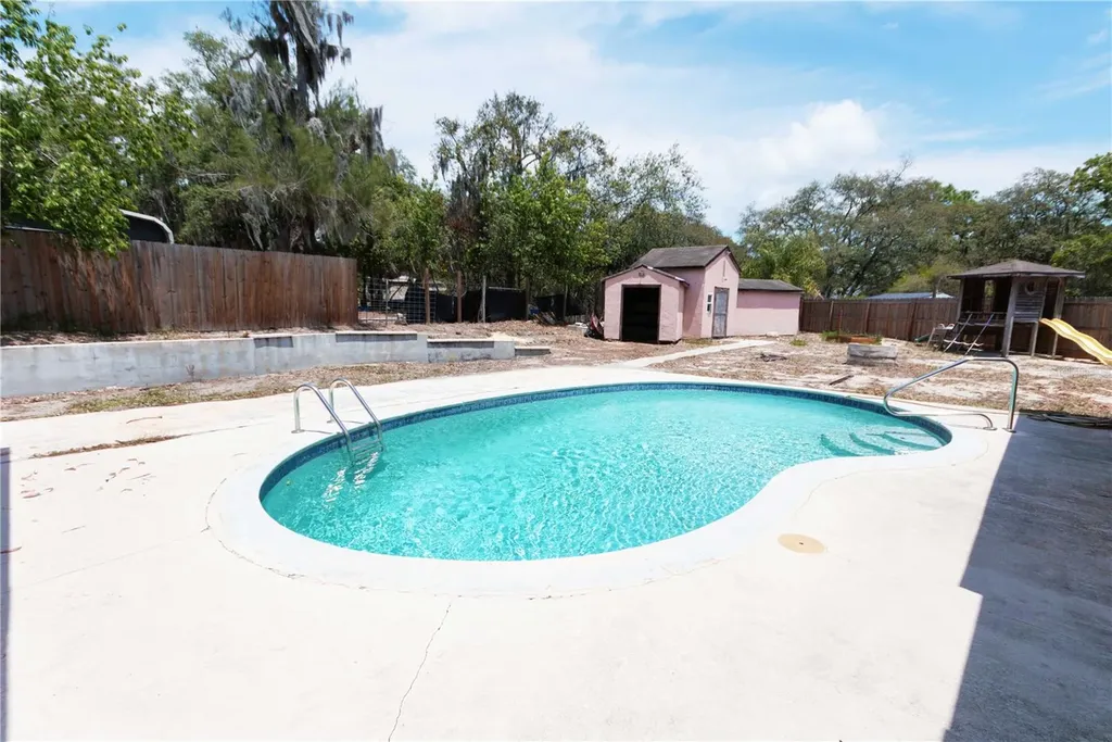 9939 Woodridge Court Port Richey FL 34668