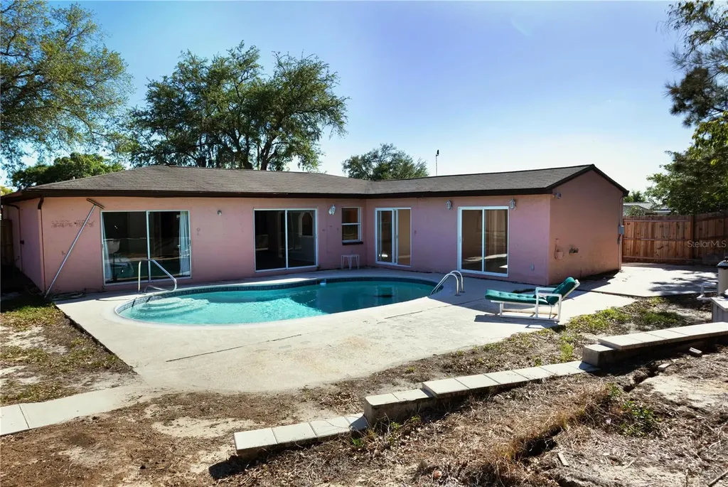 9939 Woodridge Court Port Richey FL 34668