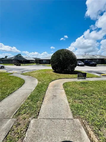 37 Las Brisas Way Kissimmee FL 34743