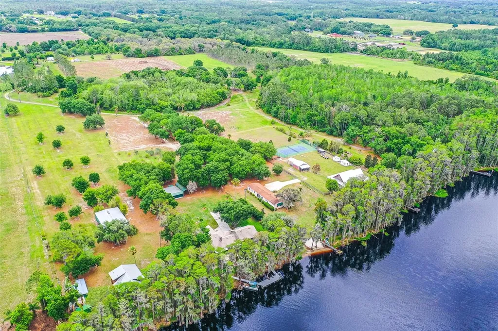 6850 Hunt Road Groveland FL 34736