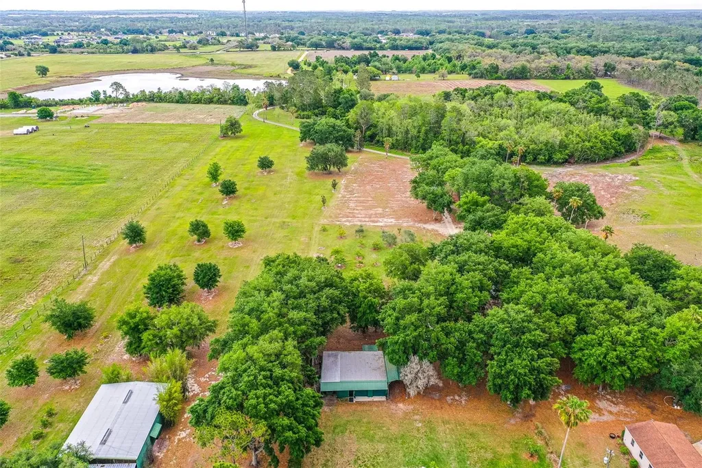 6850 Hunt Road Groveland FL 34736