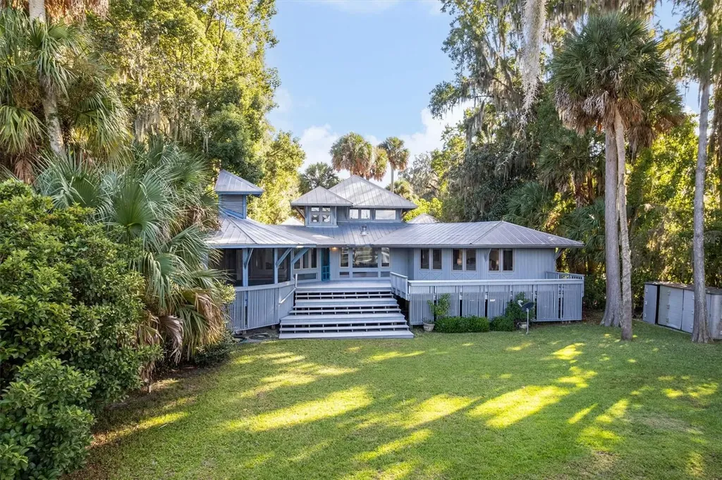 25608 Devonia Street Melrose FL 32666