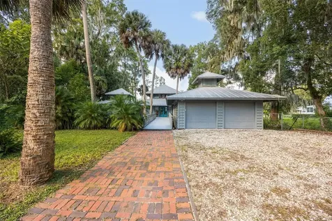 25608 Devonia Street Melrose FL 32666