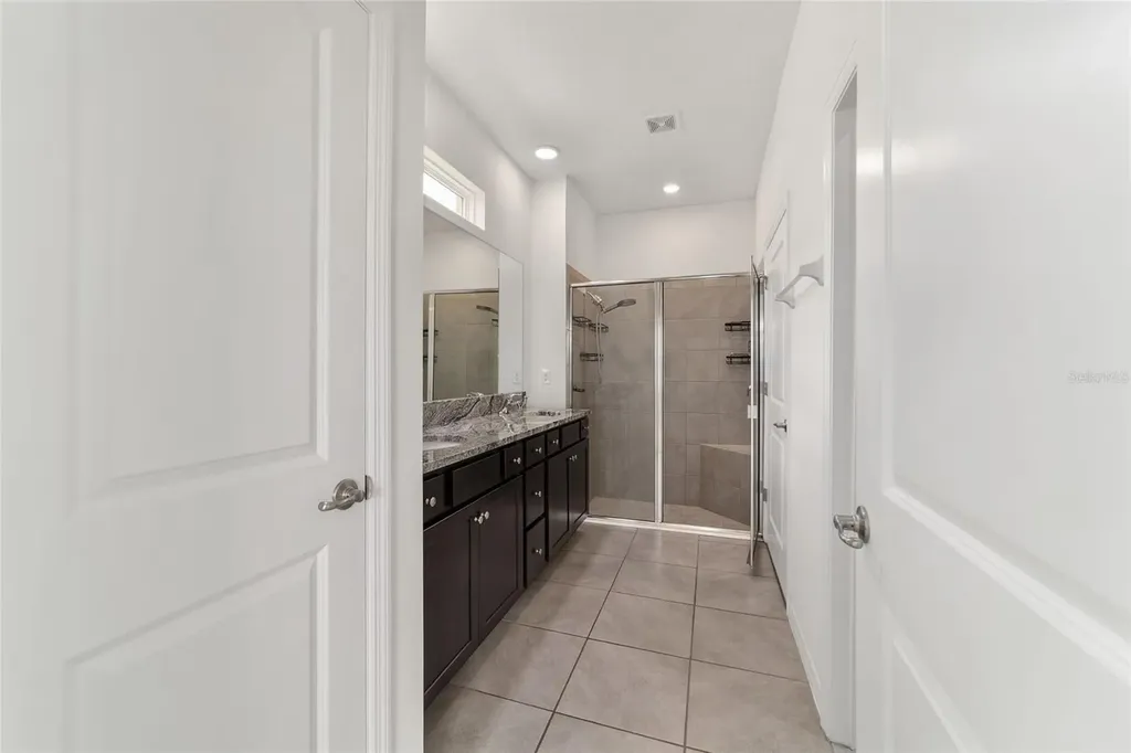 5051 Stokes Way Wildwood FL 34785