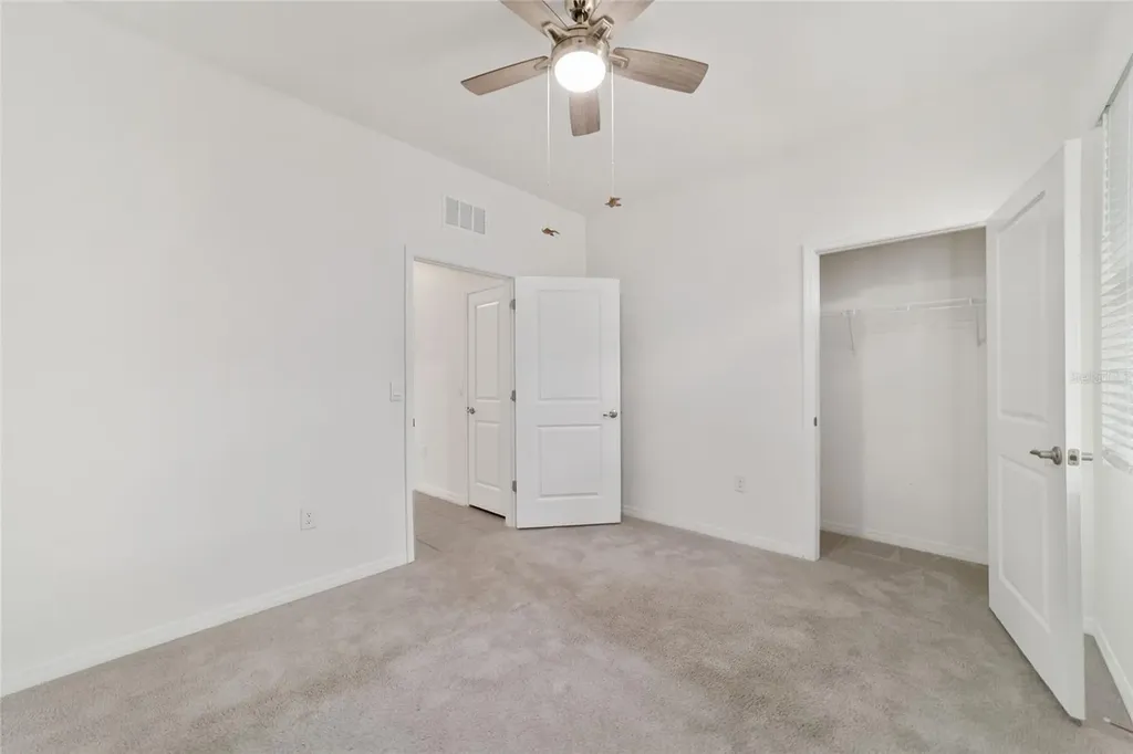 5051 Stokes Way Wildwood FL 34785