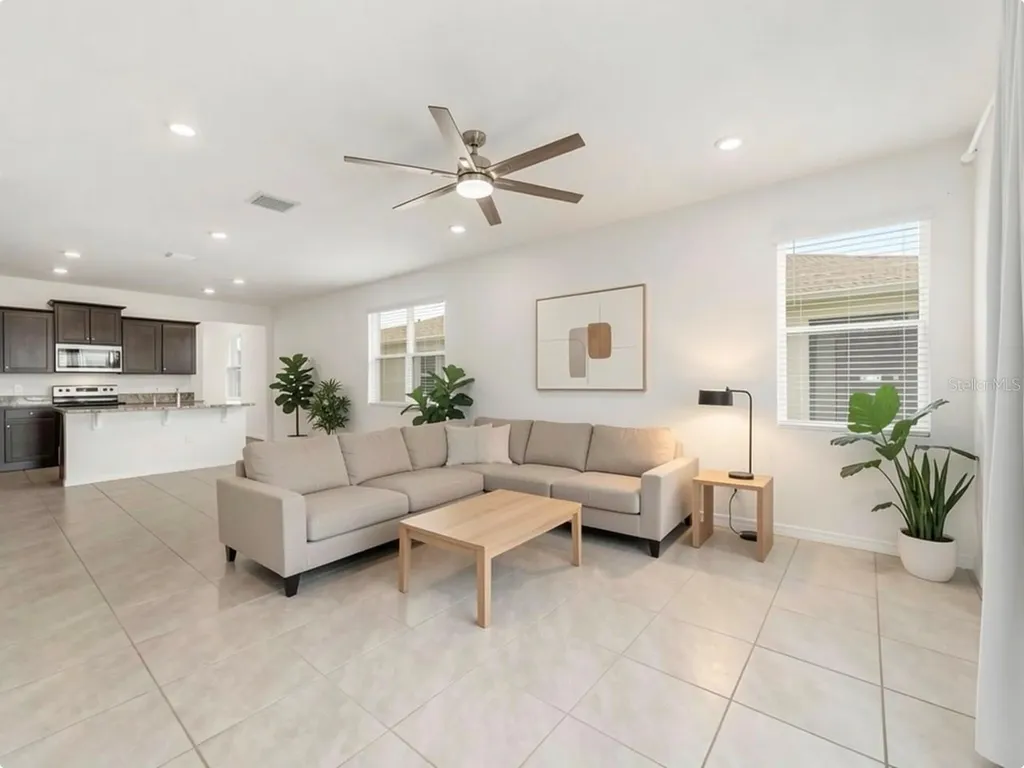5051 Stokes Way Wildwood FL 34785
