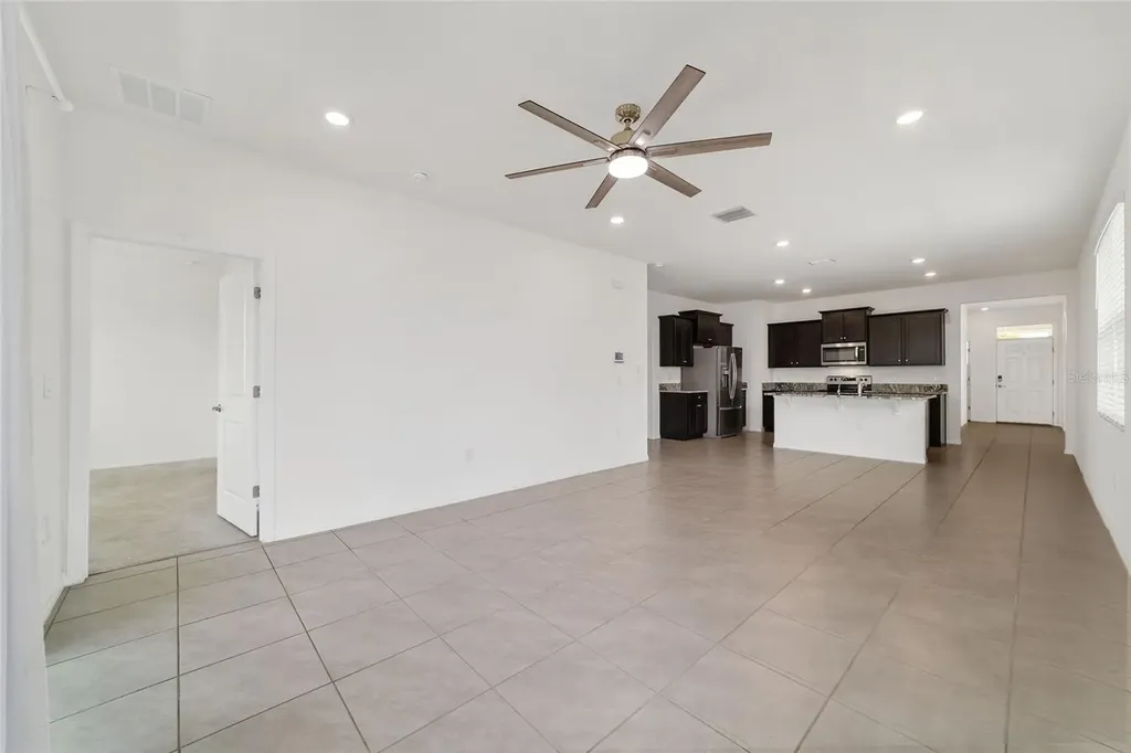 5051 Stokes Way Wildwood FL 34785