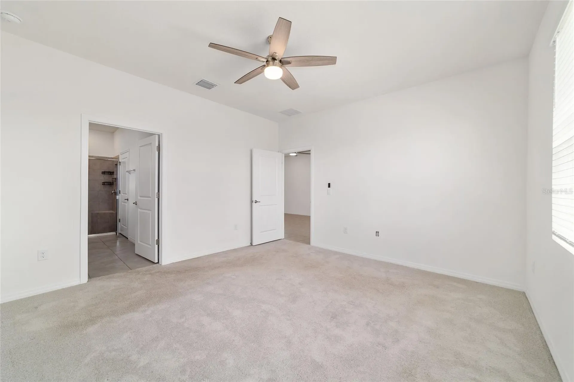 5051 Stokes Way Wildwood FL 34785