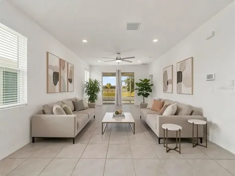5051 Stokes Way Wildwood FL 34785