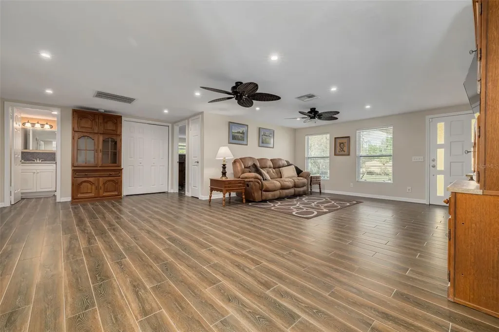 9720 Delray Drive New Port Richey FL 34654