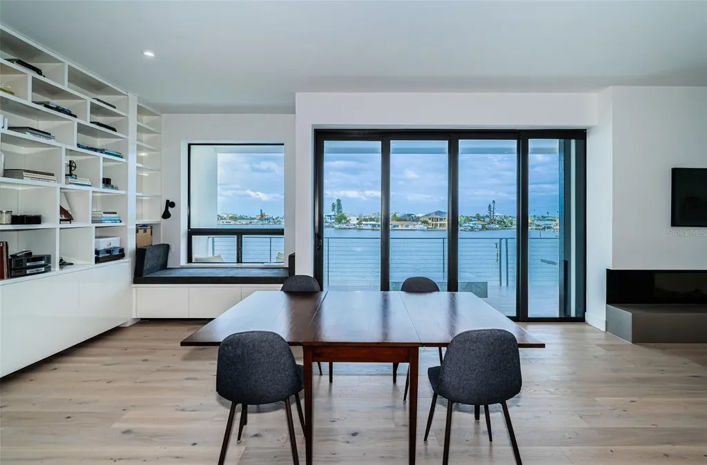 14077 N Bayshore Drive Madeira Beach FL 33708