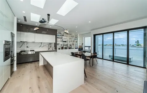 14077 N Bayshore Drive Madeira Beach FL 33708