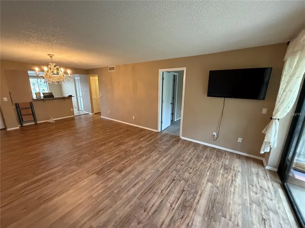 274 Cypress Lane Oldsmar FL 34677