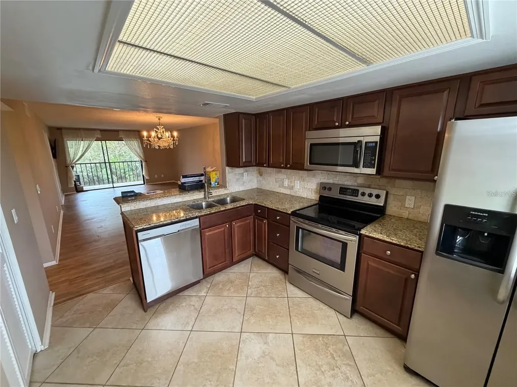 274 Cypress Lane Oldsmar FL 34677