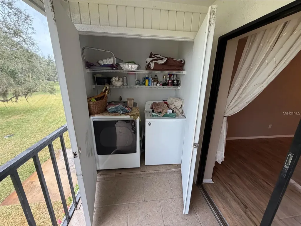 274 Cypress Lane Oldsmar FL 34677