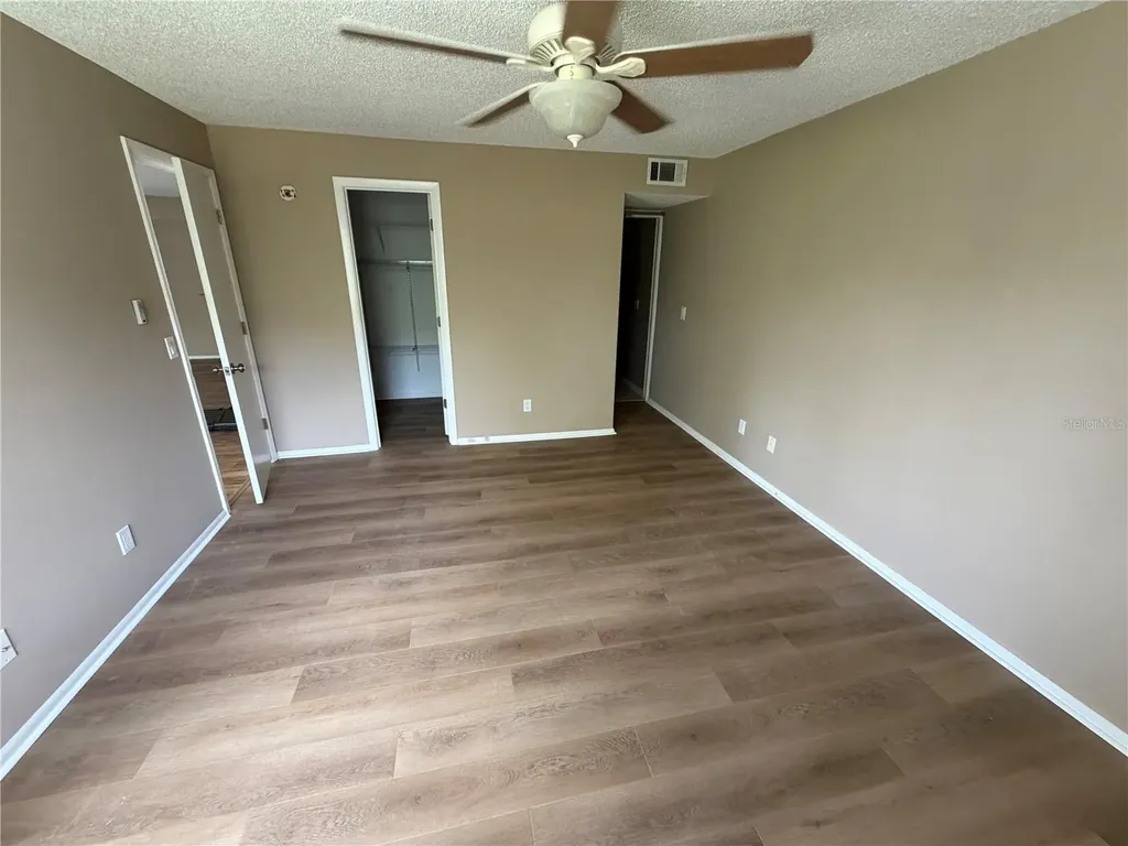274 Cypress Lane Oldsmar FL 34677