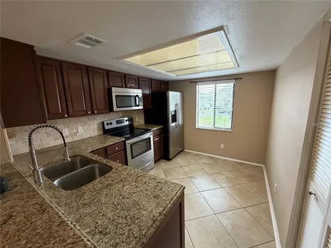 274 Cypress Lane Oldsmar FL 34677