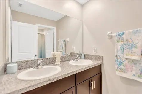 5441 Rainwood Meadows Drive Apollo Beach FL 33572